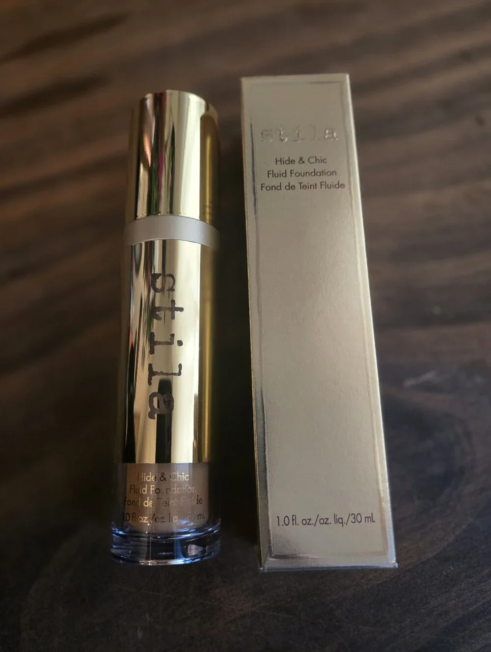 Stila Hide And Chic Fluid Foundation - Tan 3
